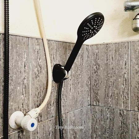 Le Meridien Bnb For Foreign Travelers Negombo Esterno foto